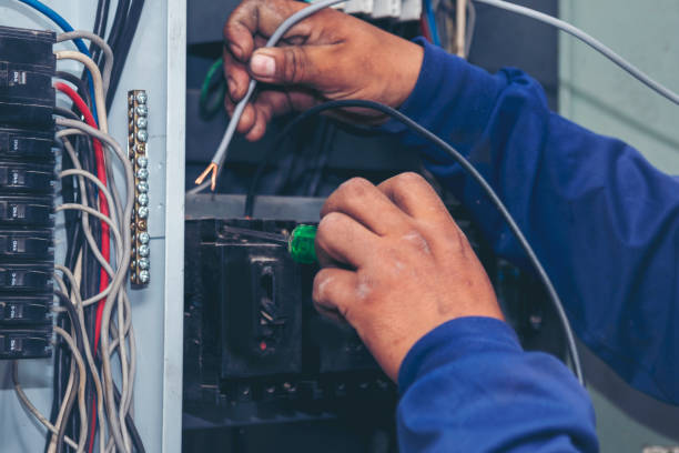 Best Affordable Emergency Electrician  in Beattyville, KY